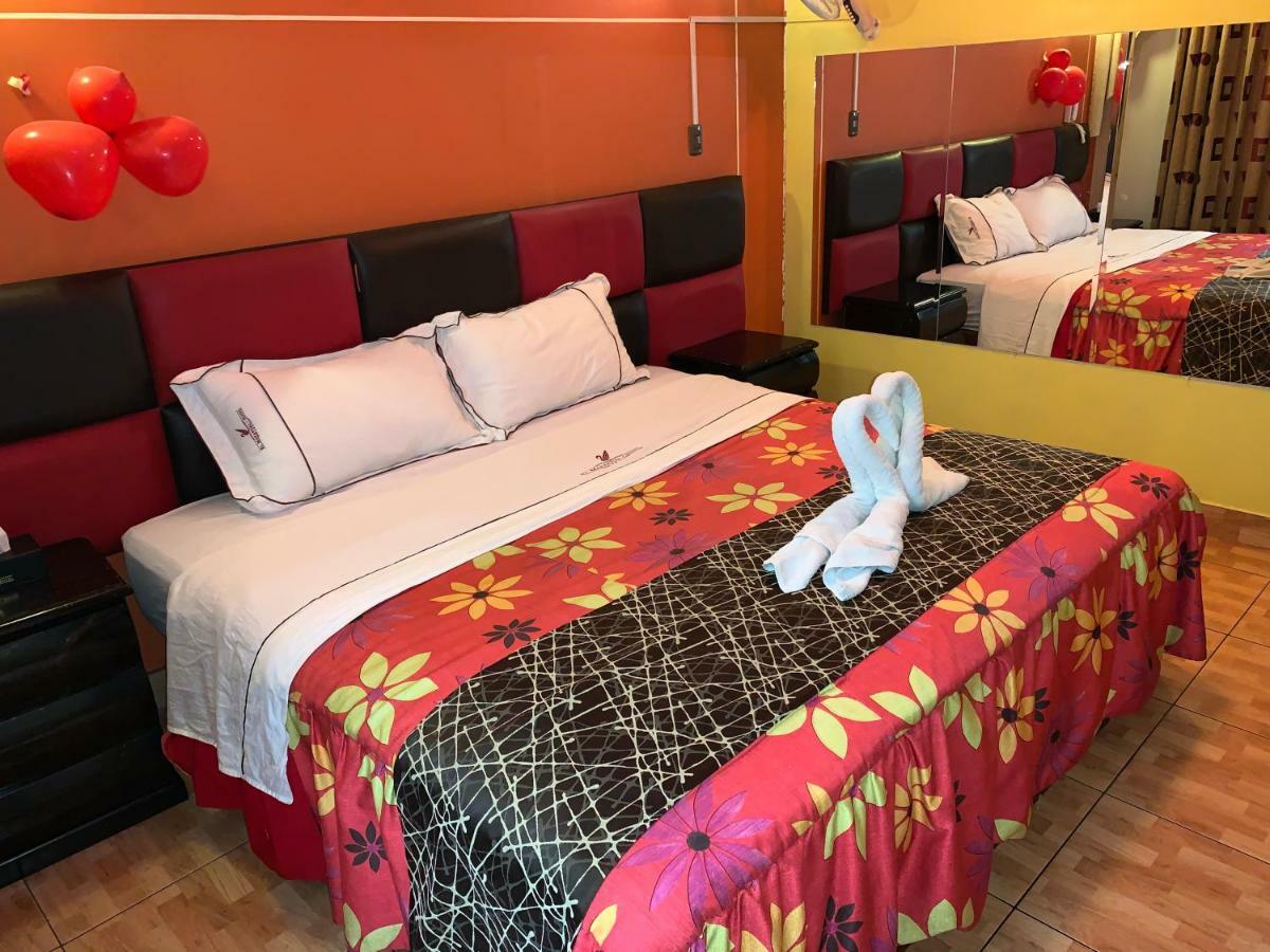 Hotel Manantial No,001 Lima Buitenkant foto